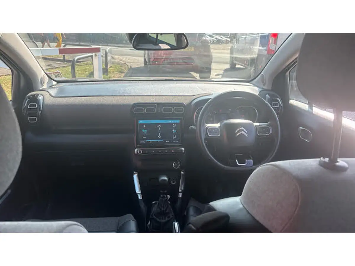 2023-citroen-c3-aircross-12-puretech-shine-plus-110ps-big-9