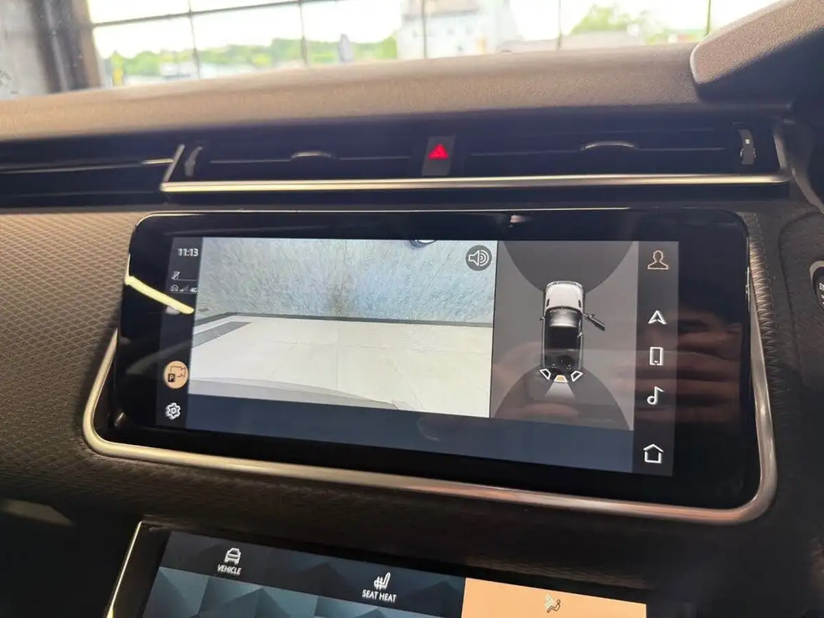 2022-land-rover-range-rover-velar-20-d200-r-dynamic-se-big-47
