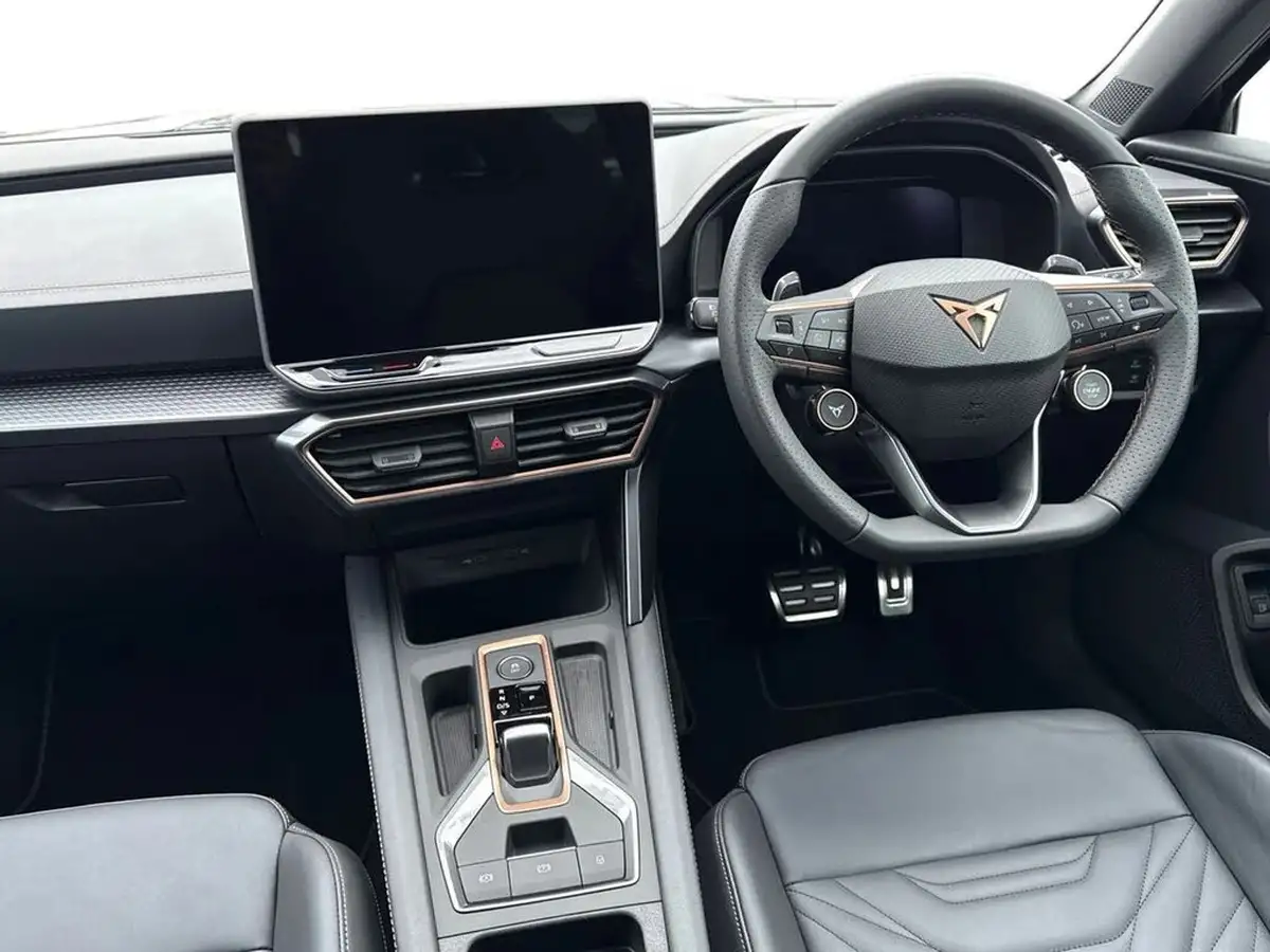 2024-cupra-formentor-15-e-hybrid-v3-big-12