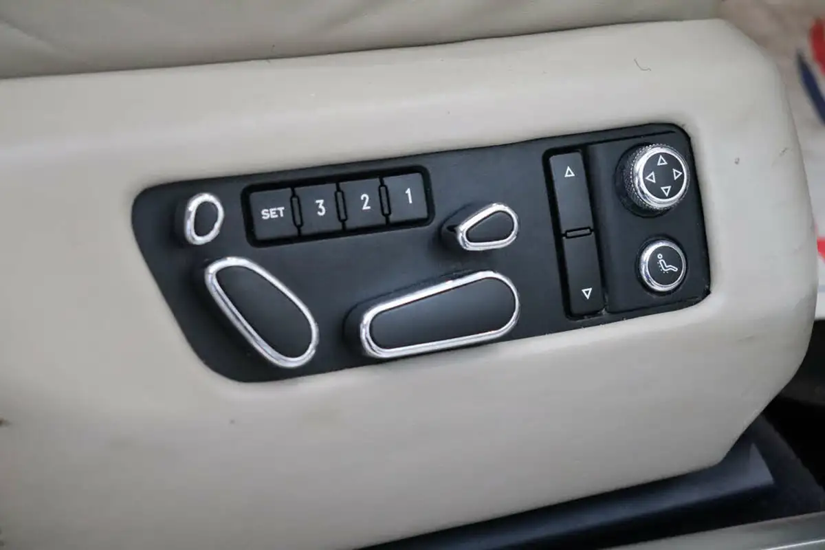 2005-bentley-continental-60-flying-spur-big-49