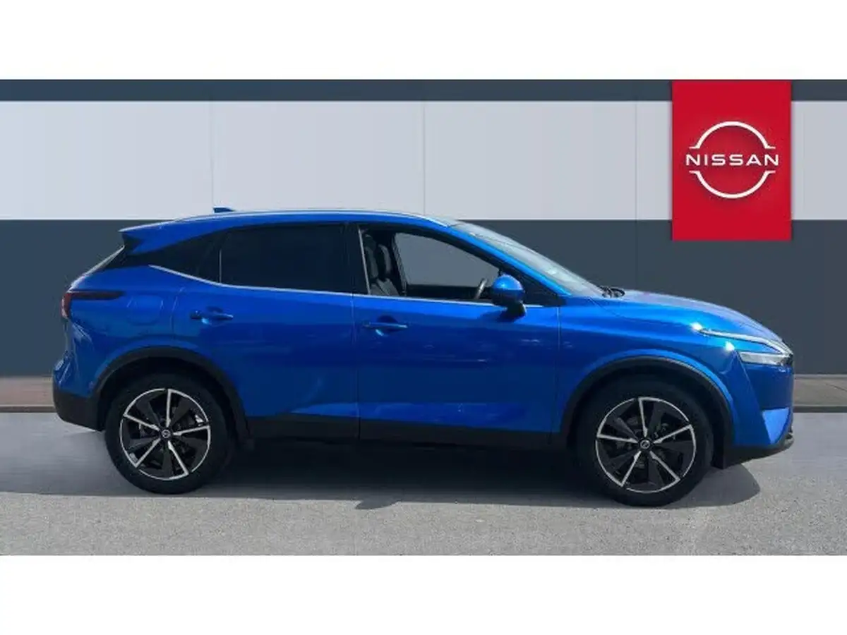 2022-nissan-qashqai-13-dig-t-tekna-140ps-big-4