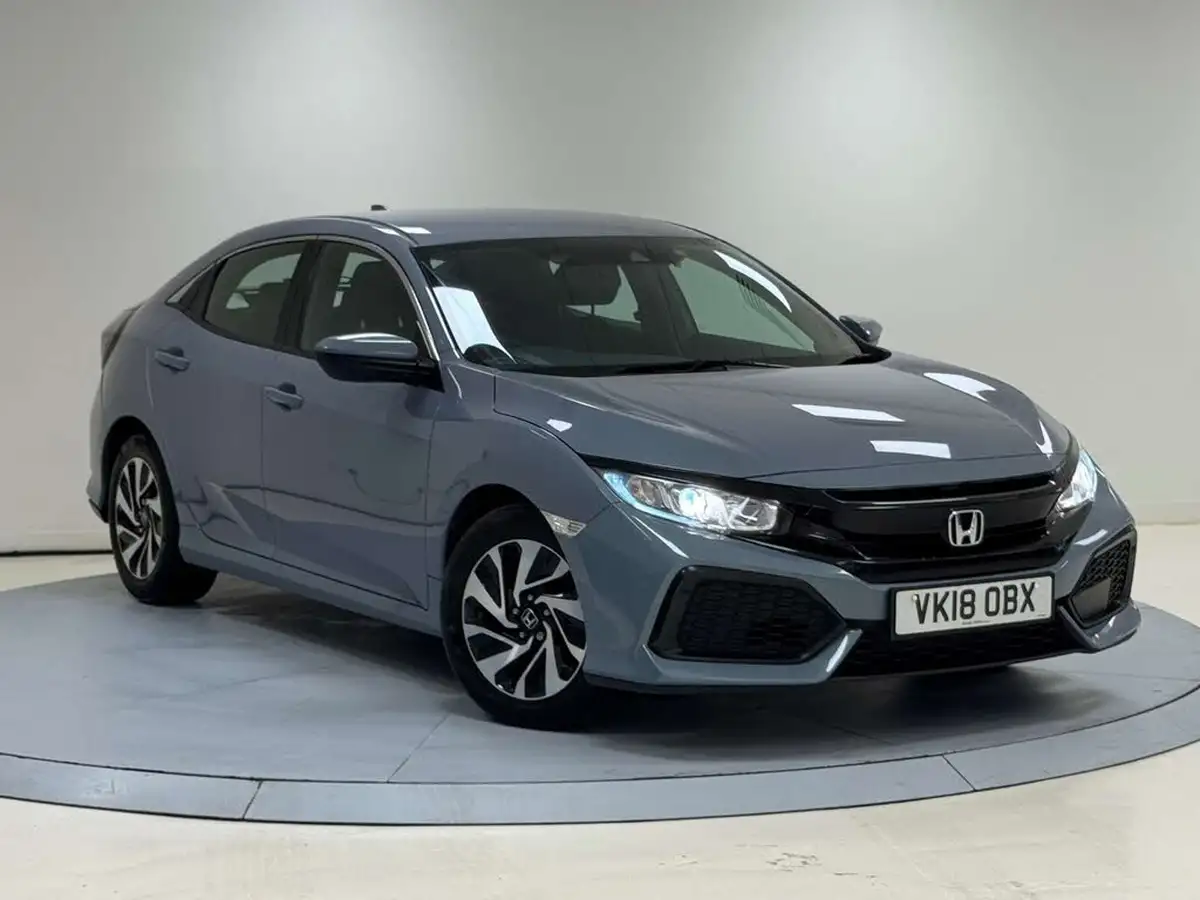 2018-honda-civic-10-vtec-turbo-se-129ps-hatchback-5d-big-6