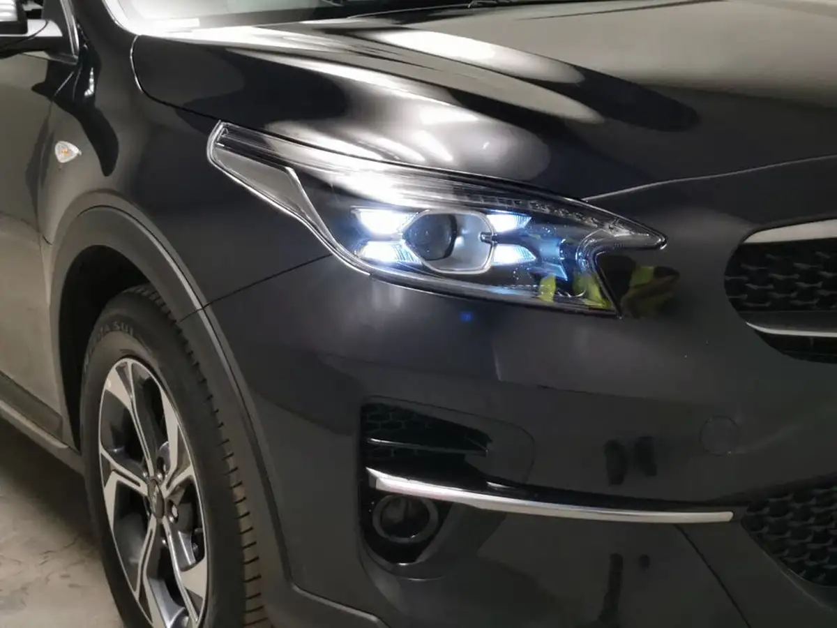 2022-kia-xceed-10-t-gdi-2-big-27