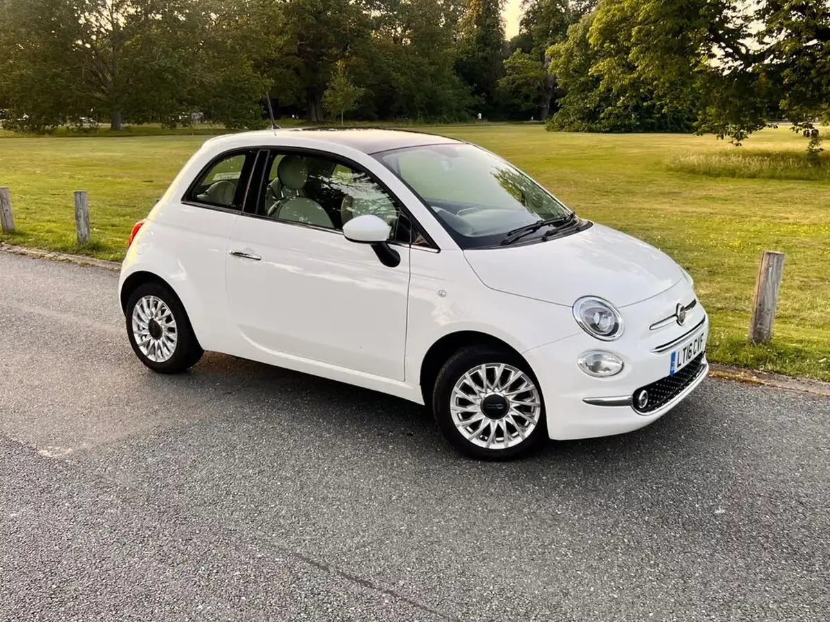 2016-fiat-500-12-lounge-big-0