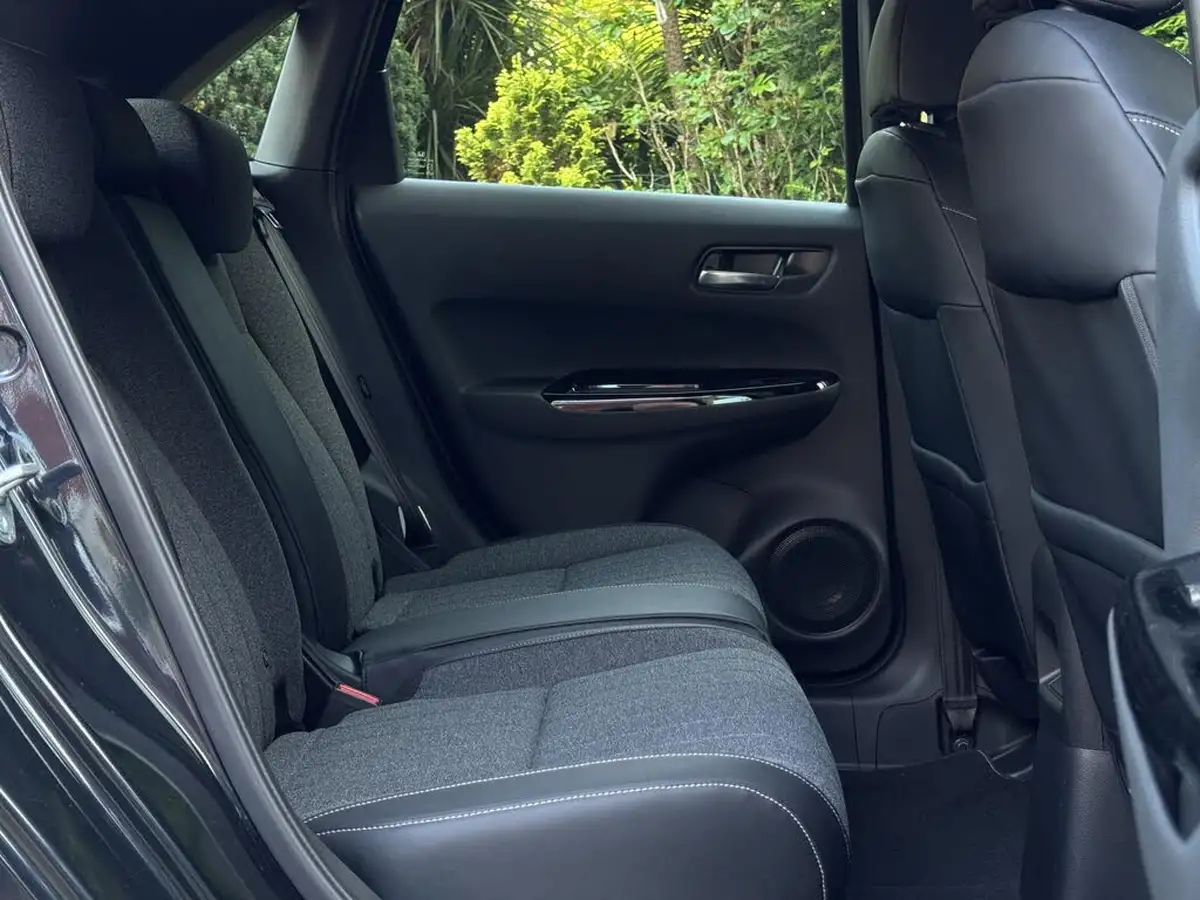 2021-honda-jazz-15-i-mmd-sr-109ps-big-62