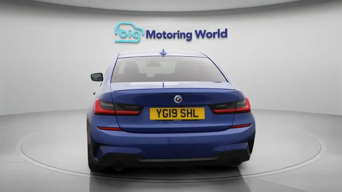 2019-bmw-3-series-20td-320d-m-sport-188bhp-saloon-4d-auto-big-6