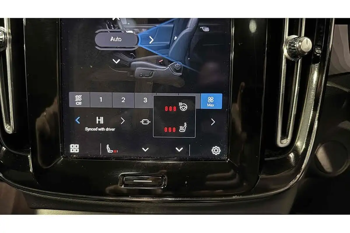 2022-volvo-c40-e-twin-recharge-pro-big-40