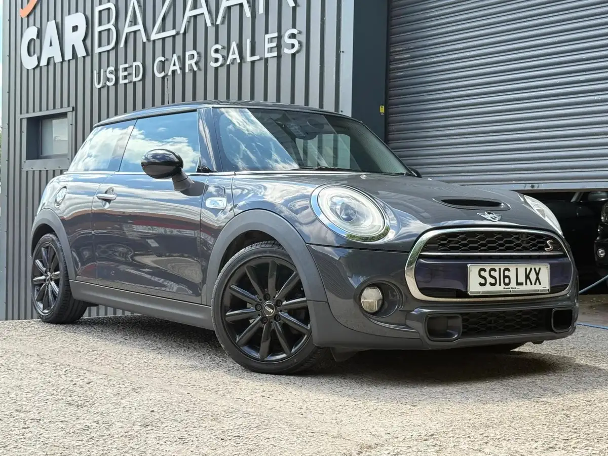 2016-mini-cooper-20-cooper-s-chili-ss-hatchback-3d-big-35