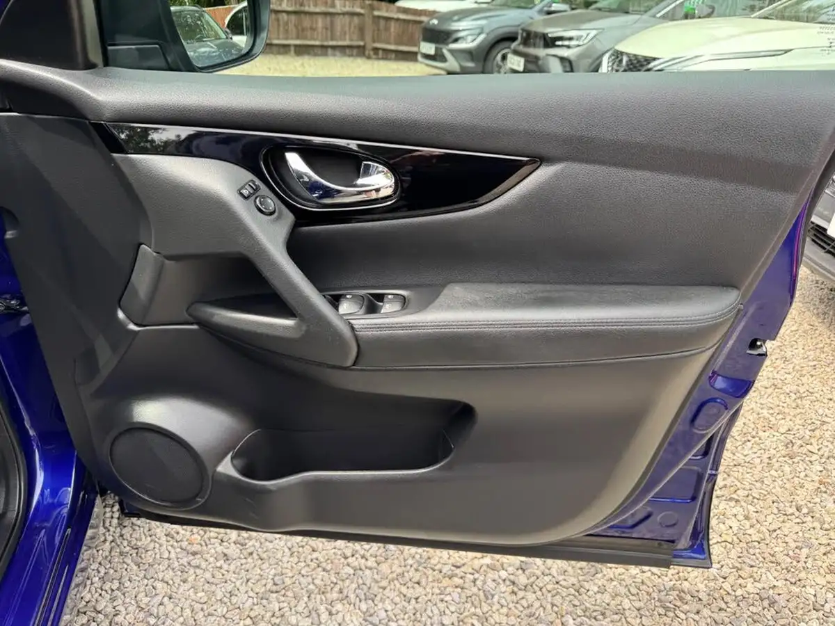 2020-nissan-qashqai-13-dig-t-acenta-premium-160ps-dct-big-19