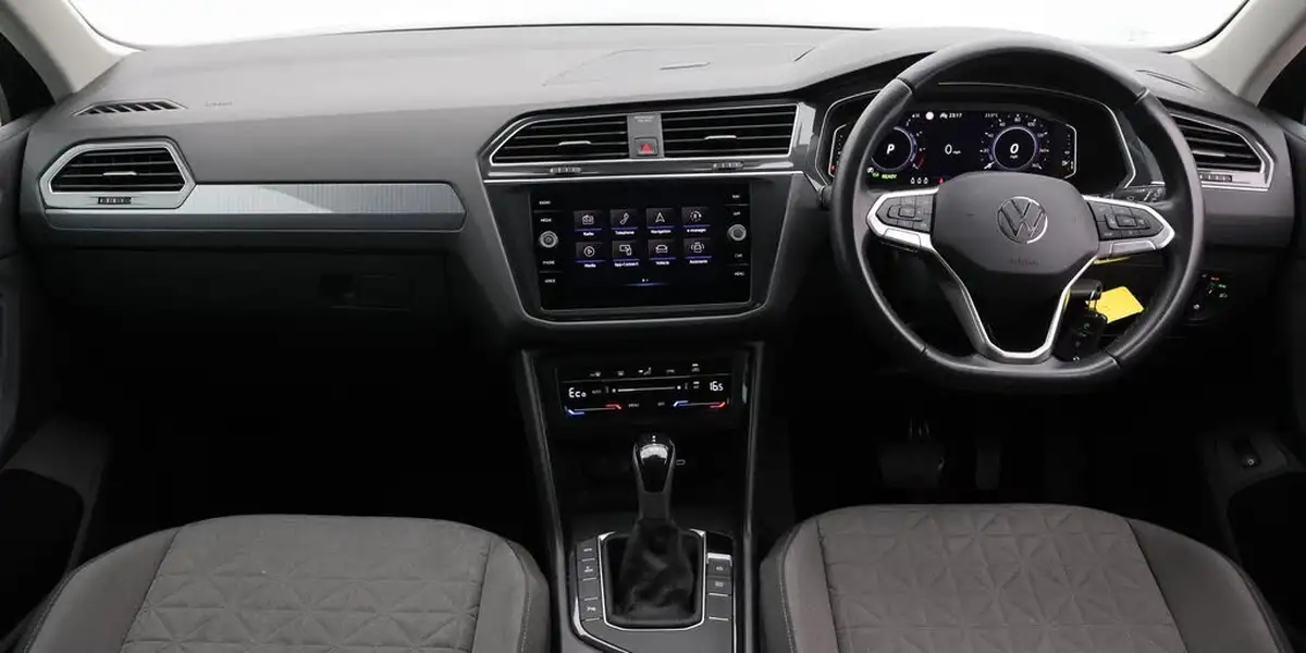 2022-volkswagen-tiguan-14-tsi-life-big-13