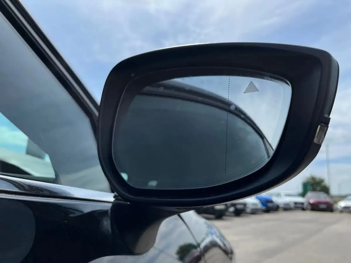 2021-mazda-mazda3-20-sport-lux-122ps-hatchback-5d-big-33
