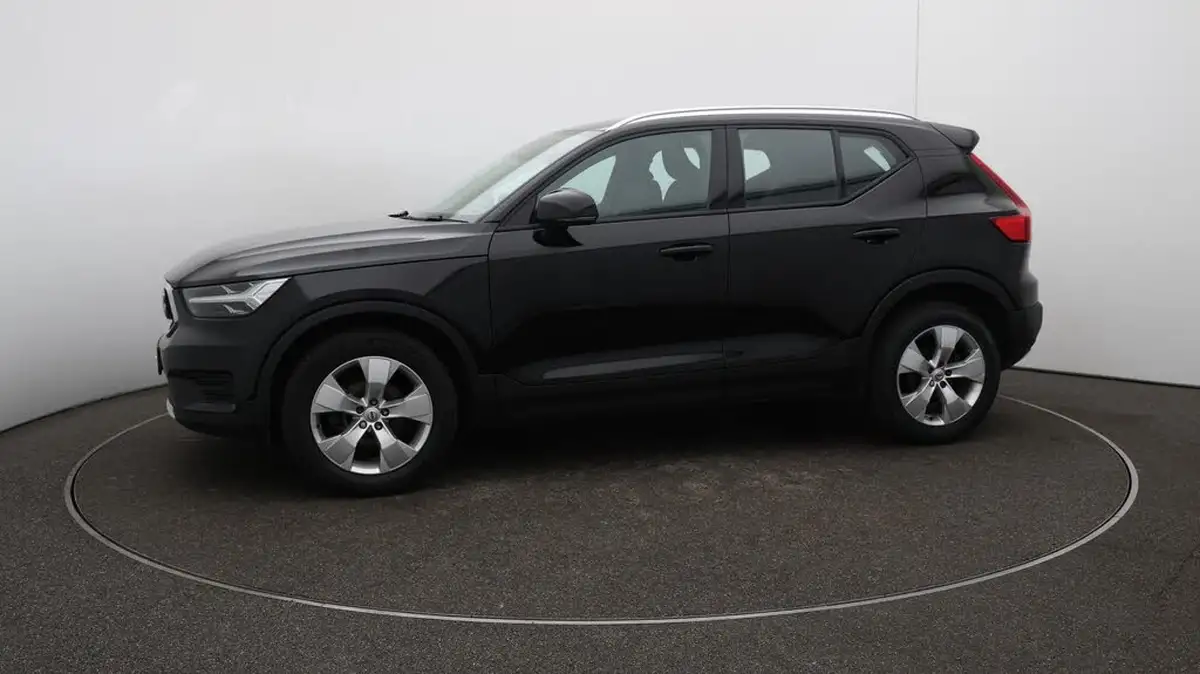 2021-volvo-xc40-15-t3-momentum-163bhp-big-62
