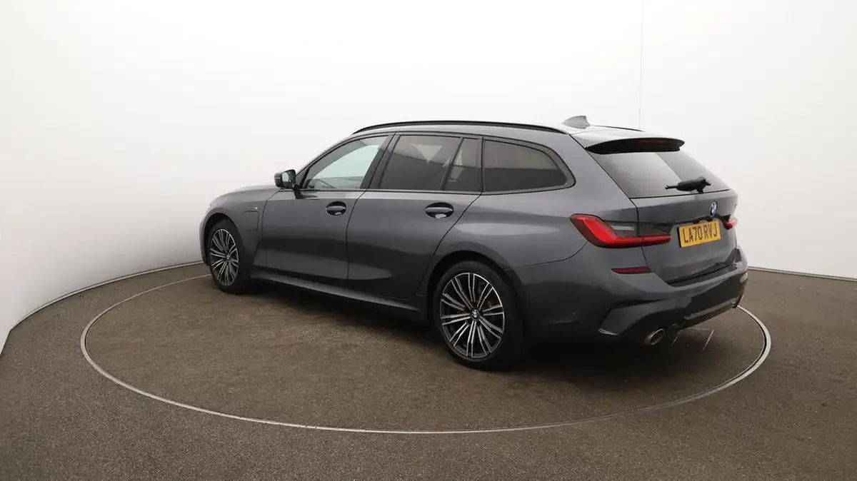 2021-bmw-3-series-20-330e-m-sport-touring-5d-big-64