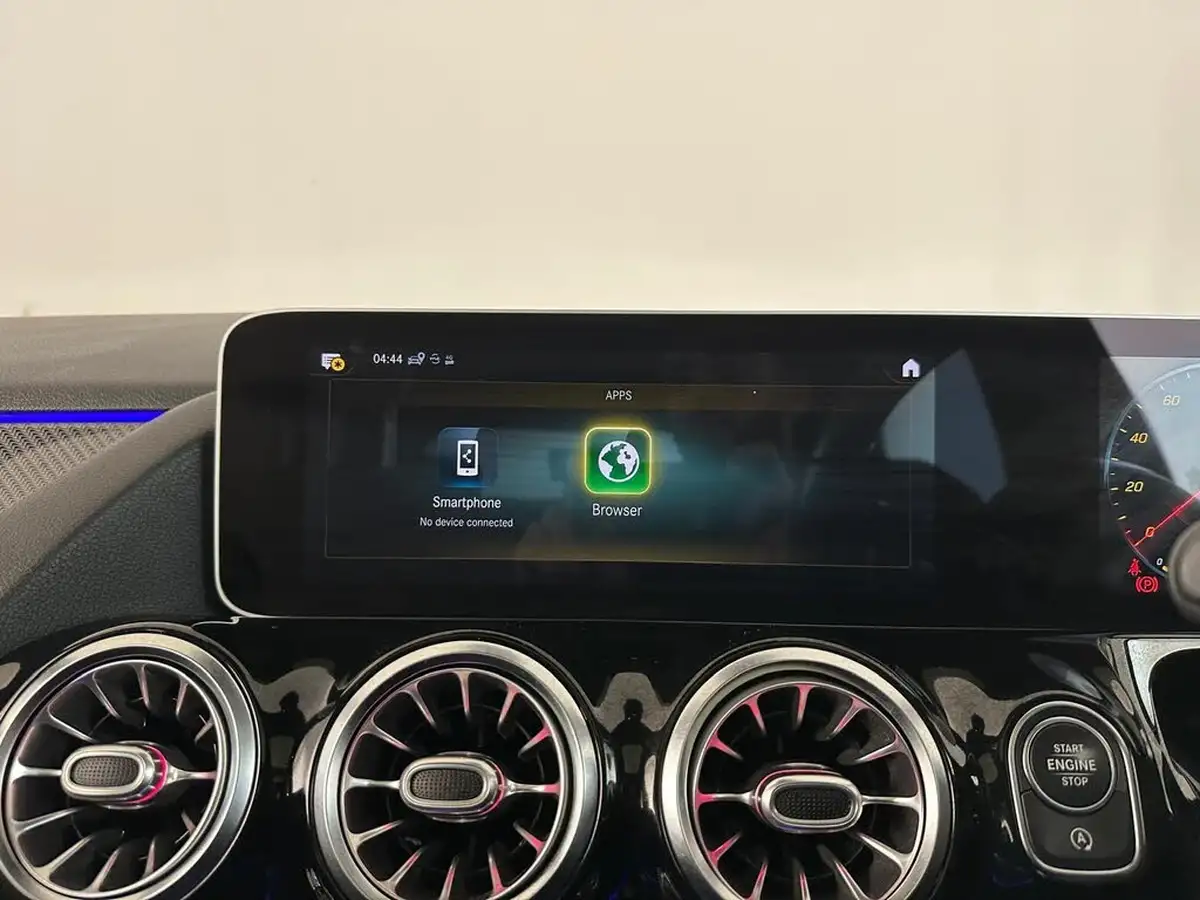 2020-mercedes-benz-b-class-13-b200-amg-line-premium-plus-big-48