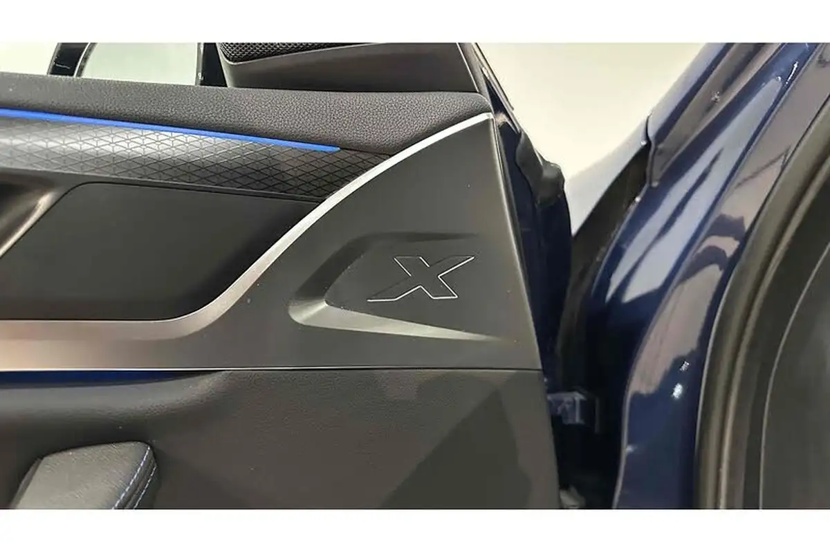 2022-bmw-x3-20-xdrive-30e-m-sport-big-21