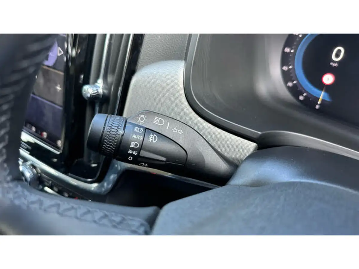 2024-volvo-v90-big-23