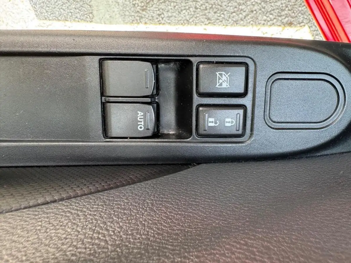 2018-suzuki-celerio-10-sz2-big-17