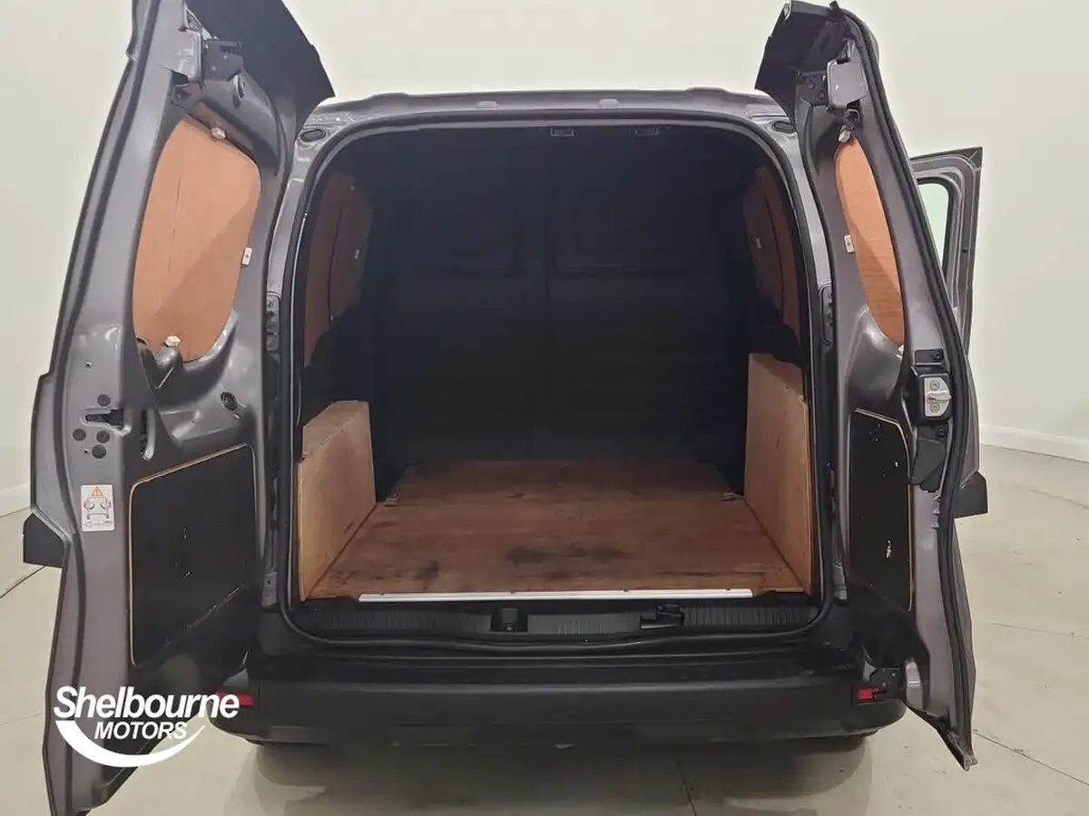 2023-renault-kangoo-15dci-ml19-95-start-big-19