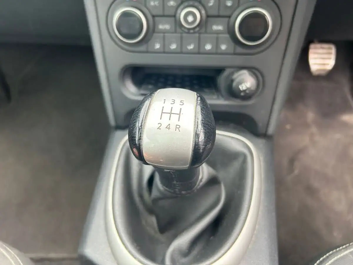 2012-nissan-qashqai-16-n-tec-big-21