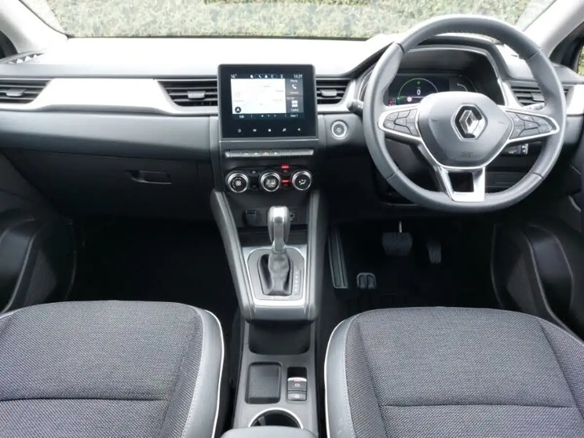 2023-renault-captur-16-techno-145ps-full-big-2