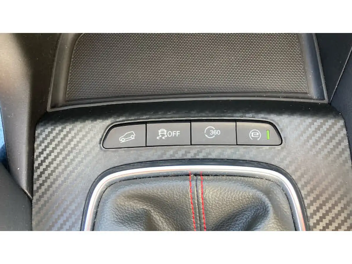 2021-mg-zs-suv-15-vti-tech-exclusive-big-30