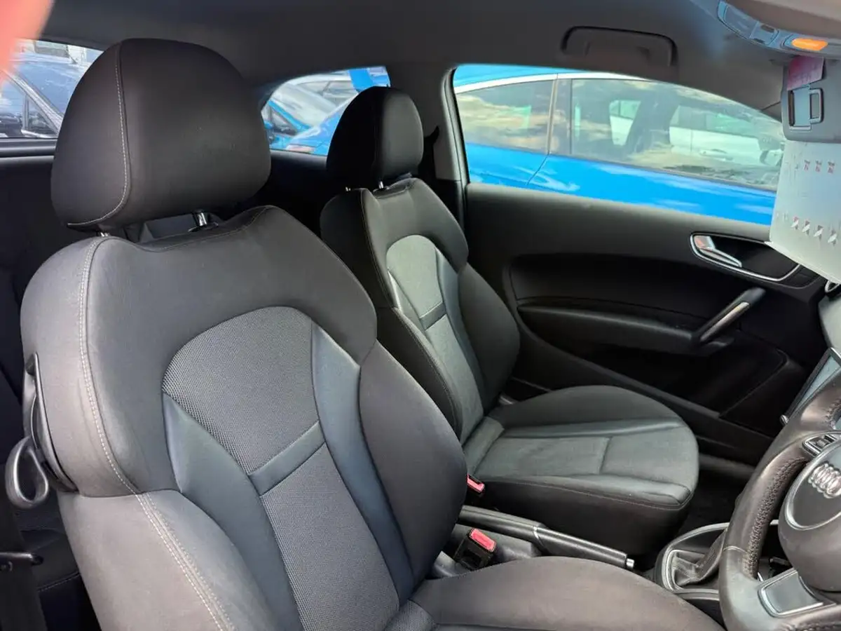 2013-audi-a1-14-sport-tfsi-122ps-hatchback-3d-1390cc-big-33