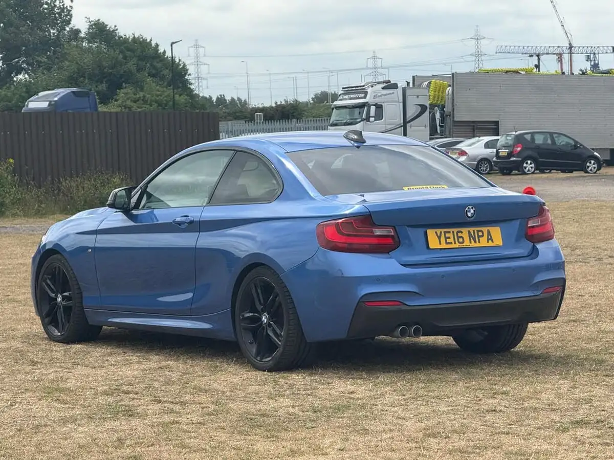 2016-bmw-2-series-20td-220d-m-sport-coupe-2d-auto-big-3