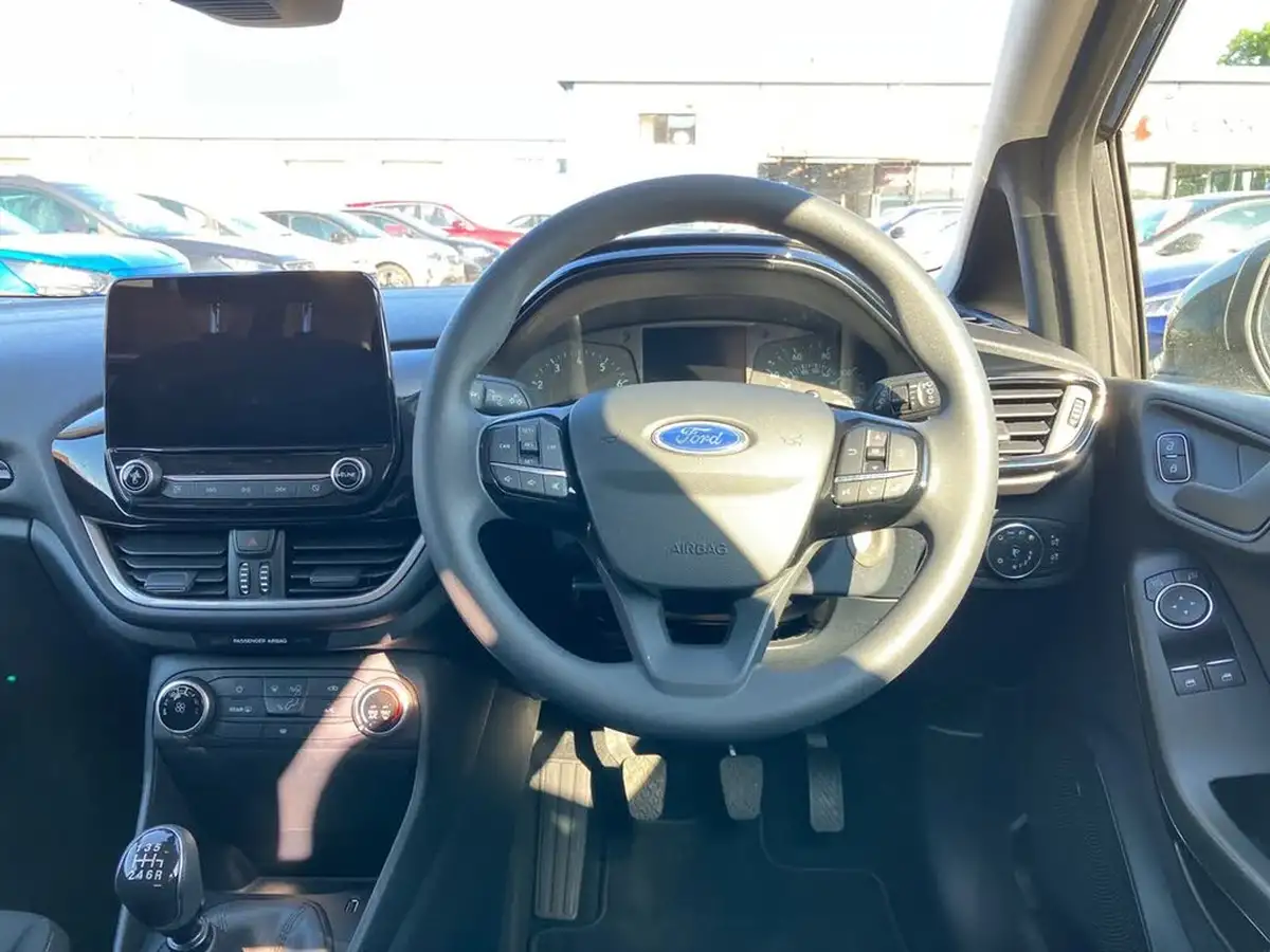 2021-ford-fiesta-10t-trend-100ps-5d-big-16