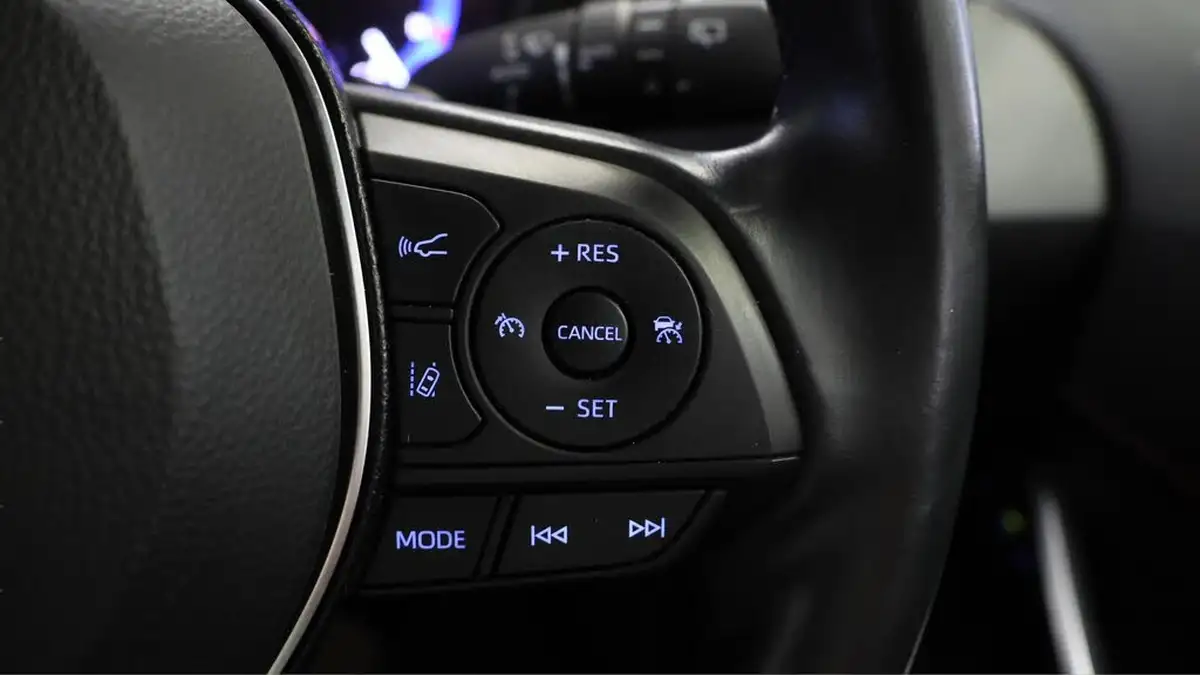 2020-toyota-corolla-20-vvt-i-excel-spare-wheel-touring-sports-big-42
