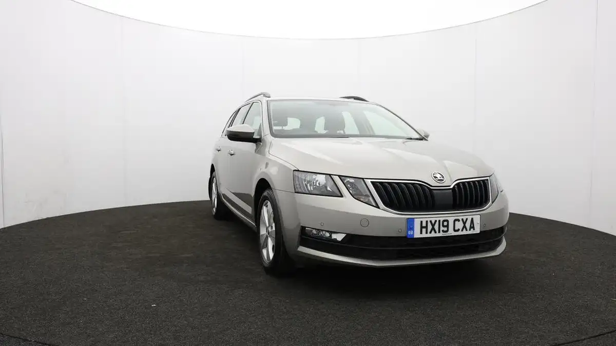 2019-skoda-octavia-10-tsi-se-technology-estate-big-55