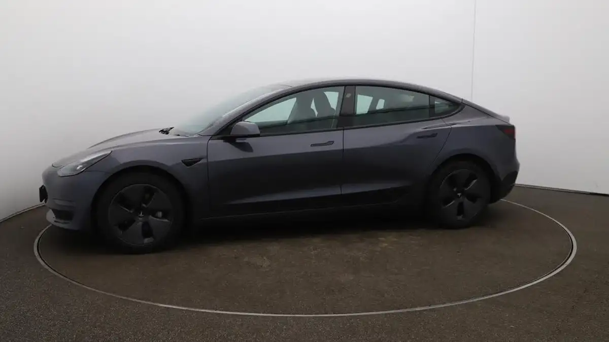 2021-tesla-model-3-e-long-range-awd-big-65