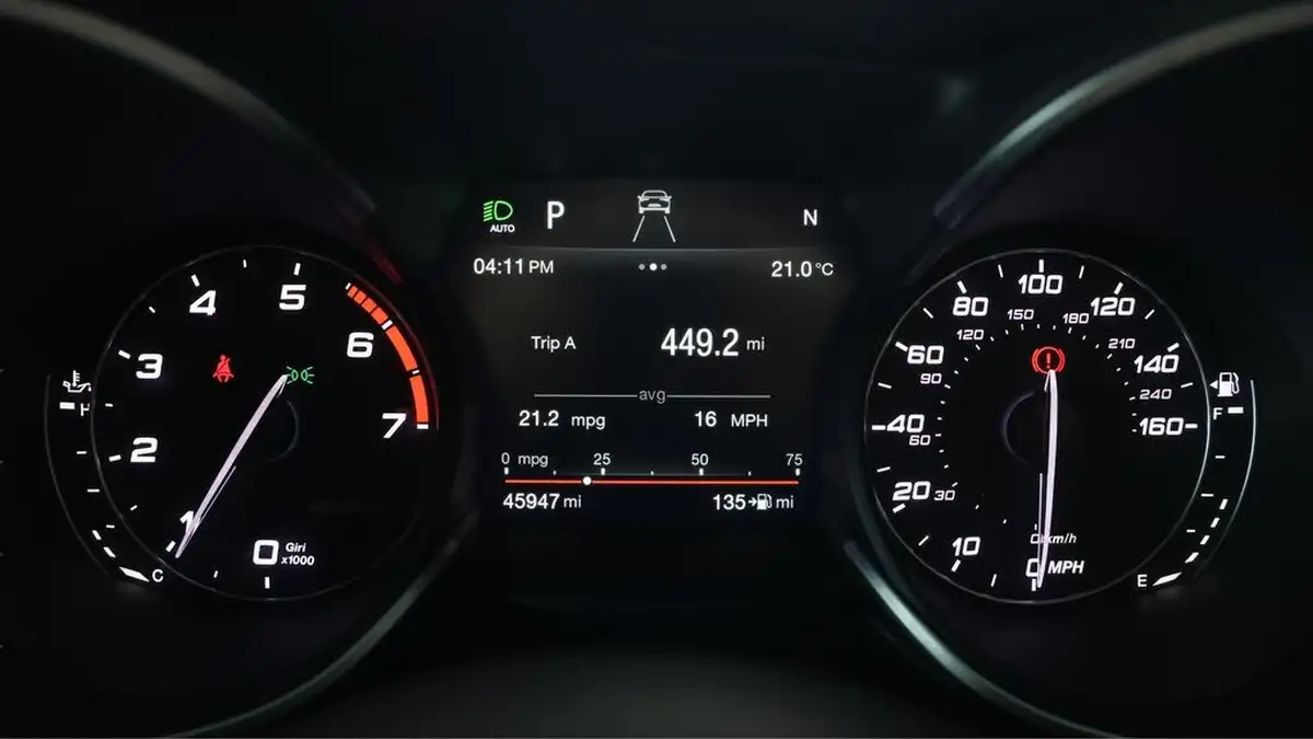 2018-alfa-romeo-stelvio-20-milano-ss-big-10