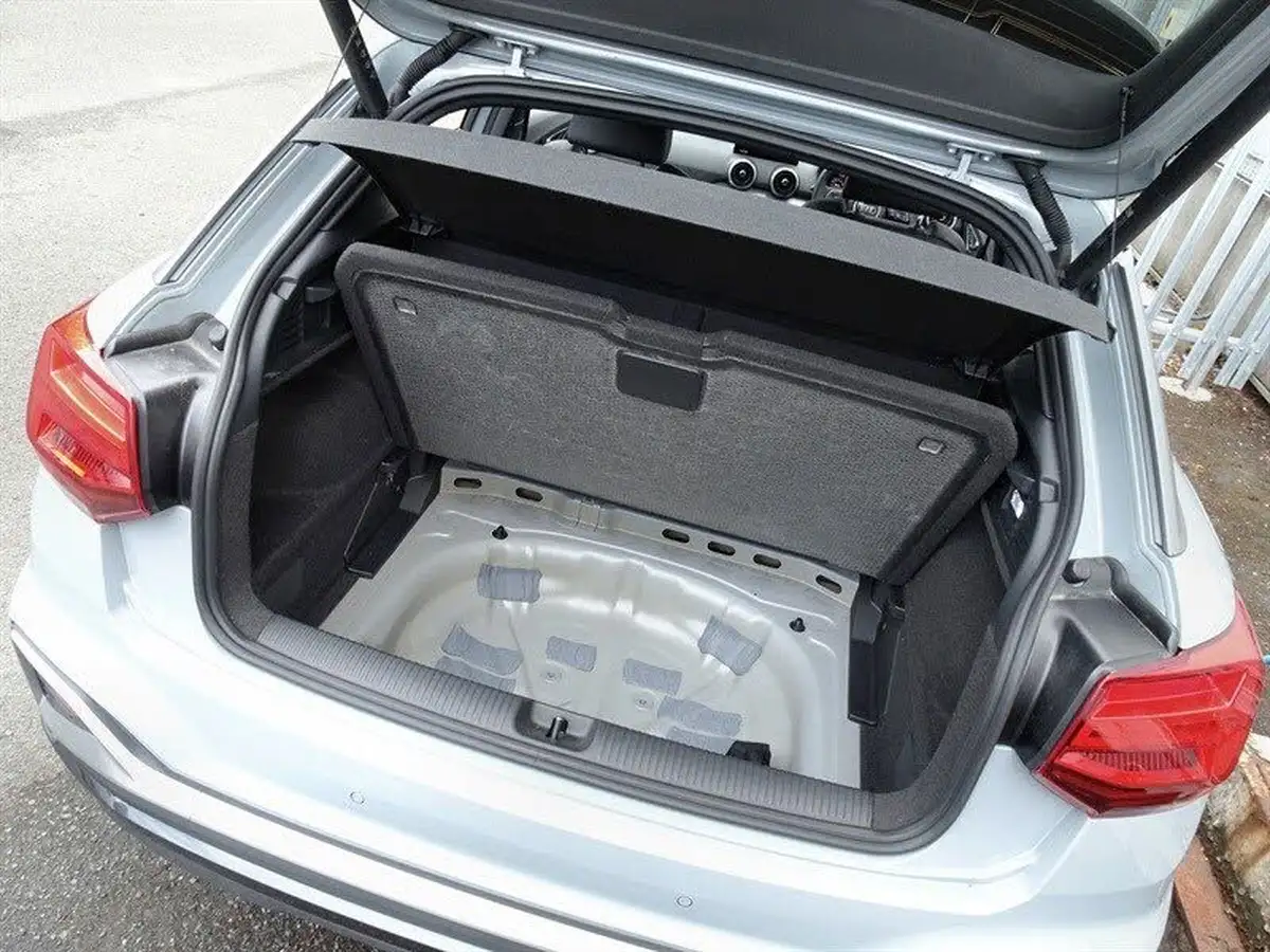 2023-audi-q2-15-35-tfsi-s-line-tronic-big-16
