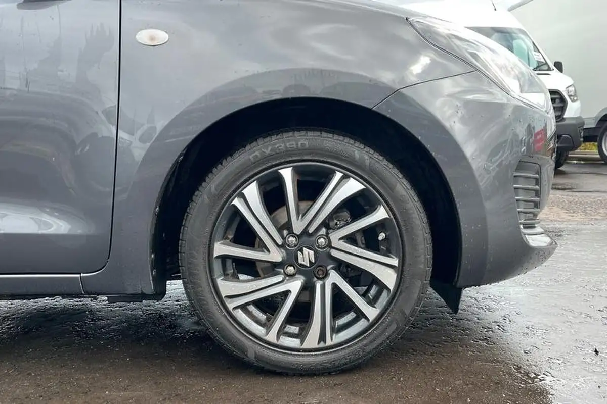 2023-suzuki-swift-12-dualjet-sz-l-big-7