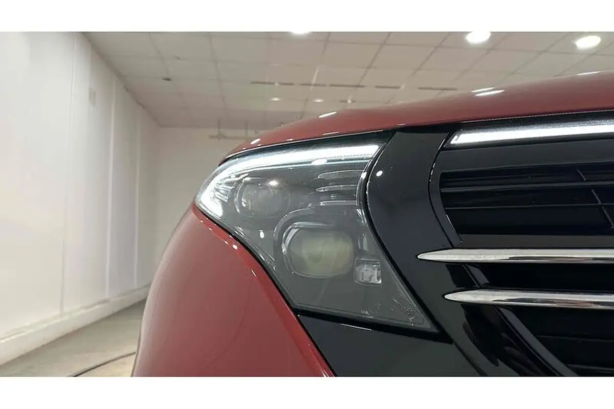 2022-mercedes-benz-eqc-e-eqc-400-amg-line-premium-plus-big-17