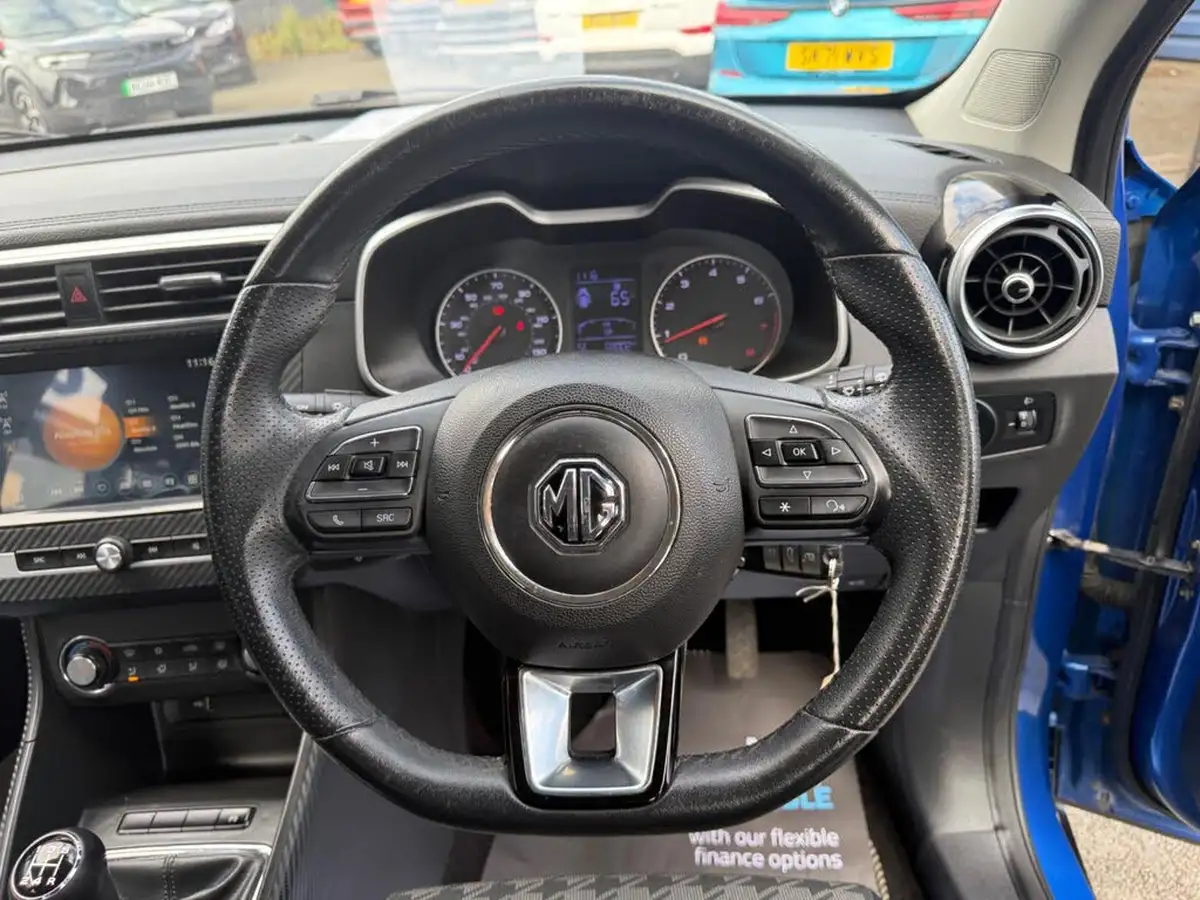 2019-mg-zs-suv-15-vti-tech-excite-106ps-big-44