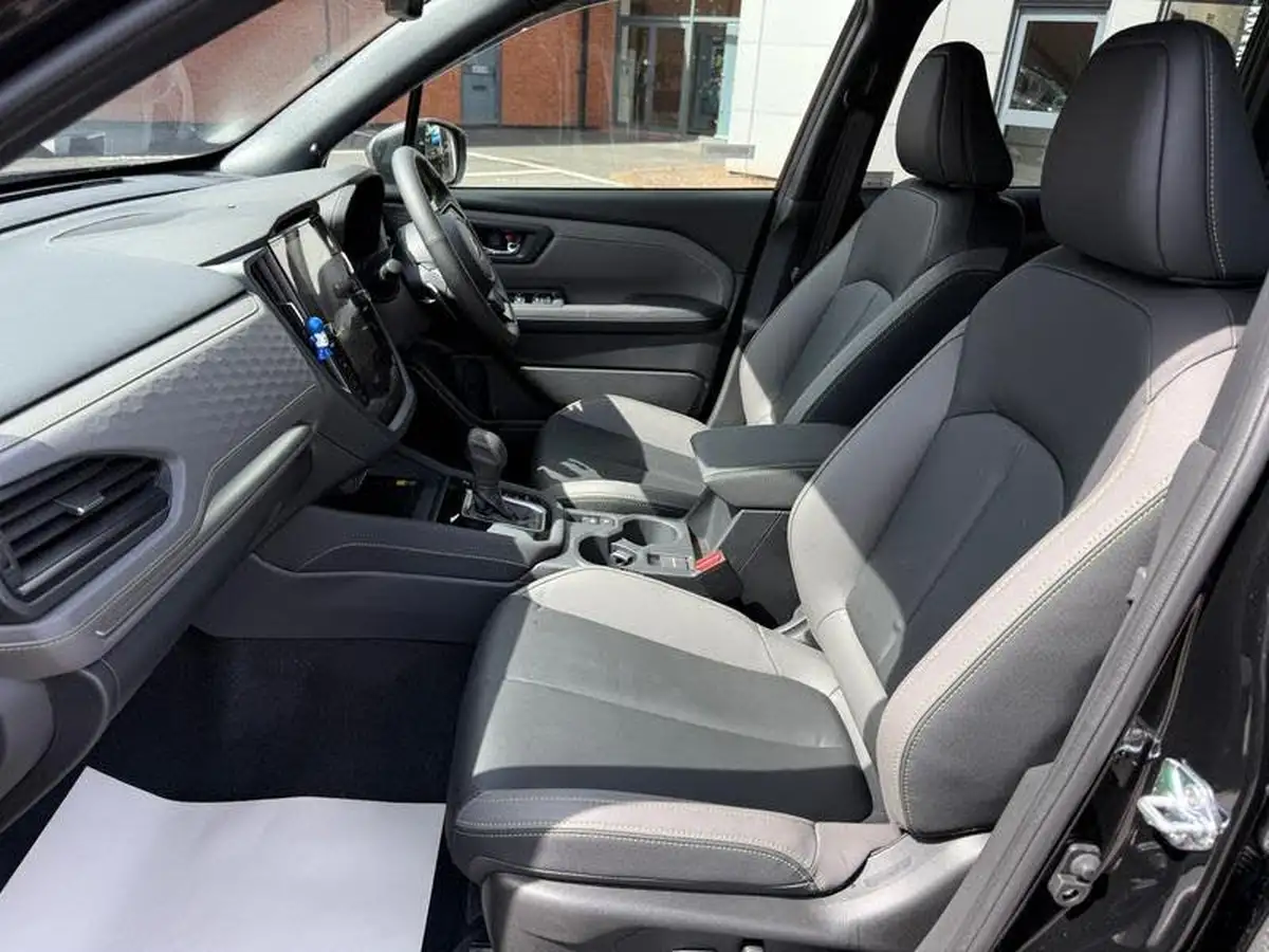 2025-subaru-forester-20-e-boxer-field-big-7