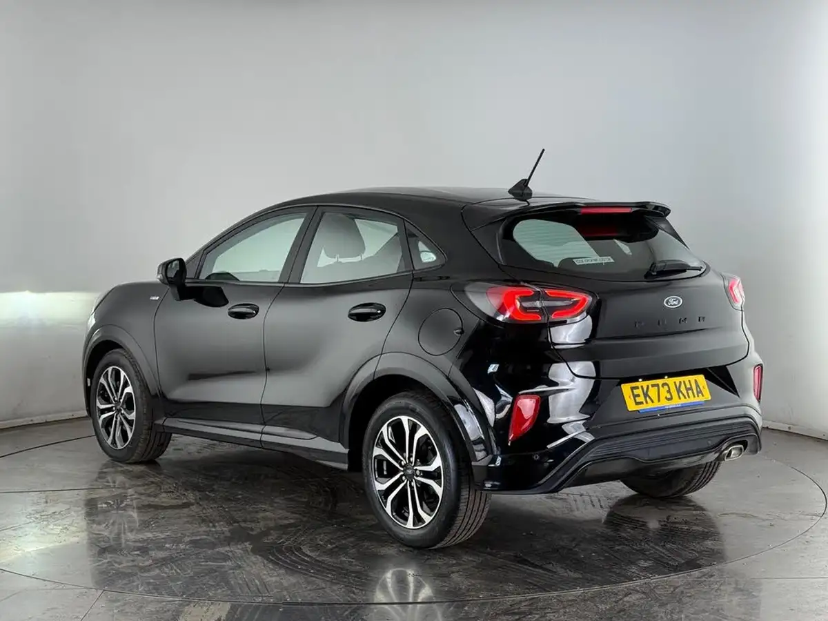 2023-ford-puma-suv-big-4