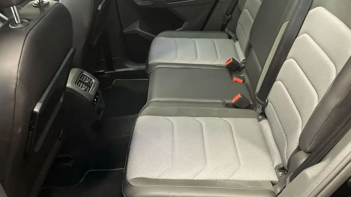 2017-volkswagen-tiguan-20tdi-r-line-4motion-ss-dsg-big-18