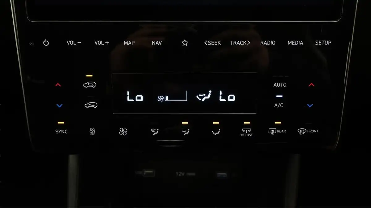 2022-hyundai-tucson-16-t-gdi-se-connect-150ps-big-12