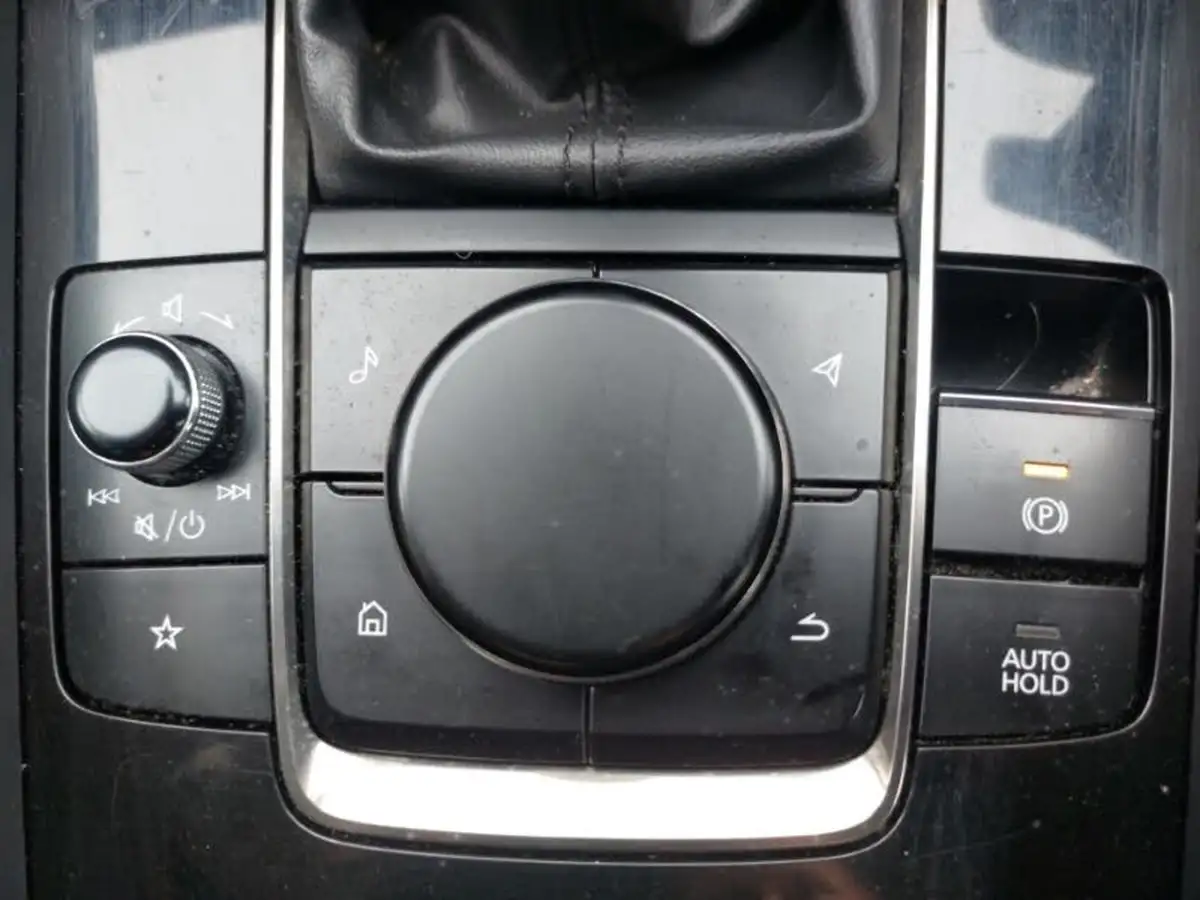 2022-mazda-mazda3-20-se-l-big-17