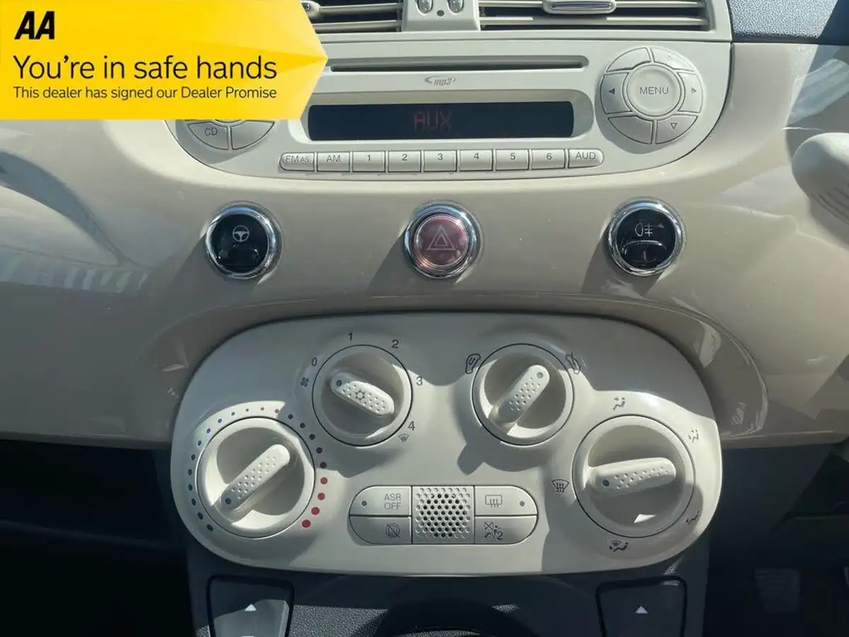 2014-fiat-500-12-lounge-ss-big-26