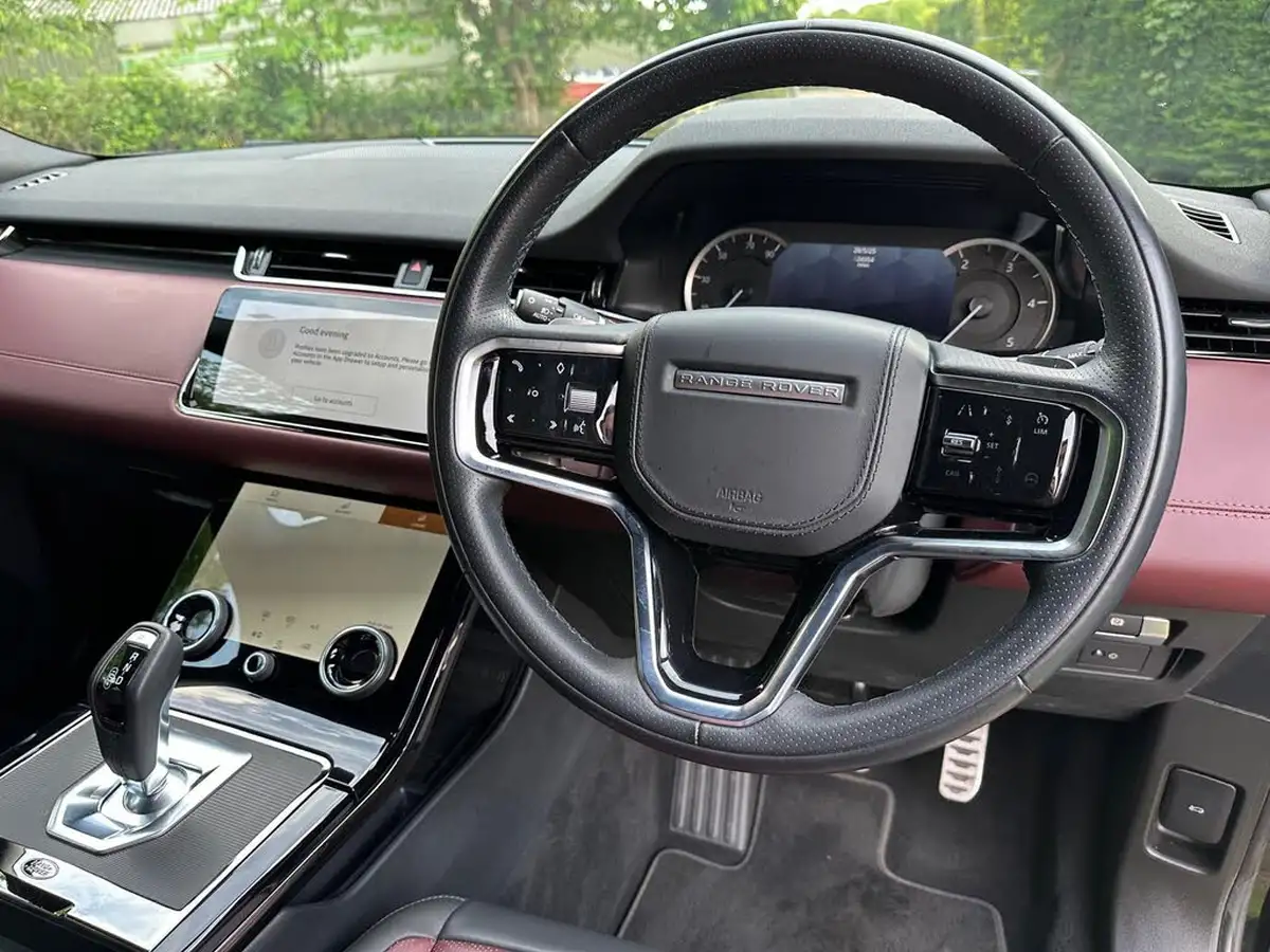 2022-land-rover-range-rover-evoque-20-d200-r-dynamic-hse-big-21