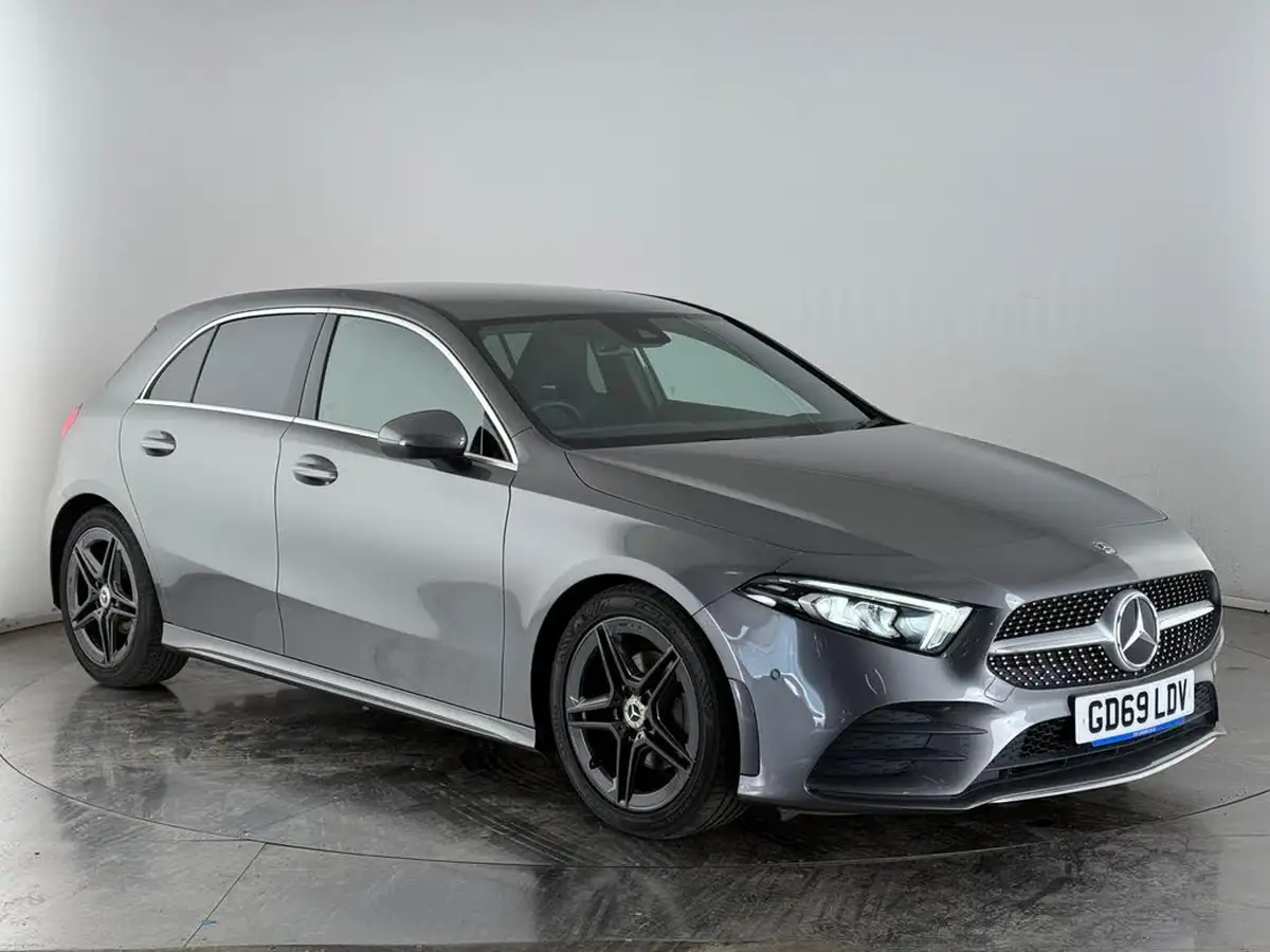 2019-mercedes-benz-a-class-15d-a180d-amg-line-executive-hatchback-5d-big-0