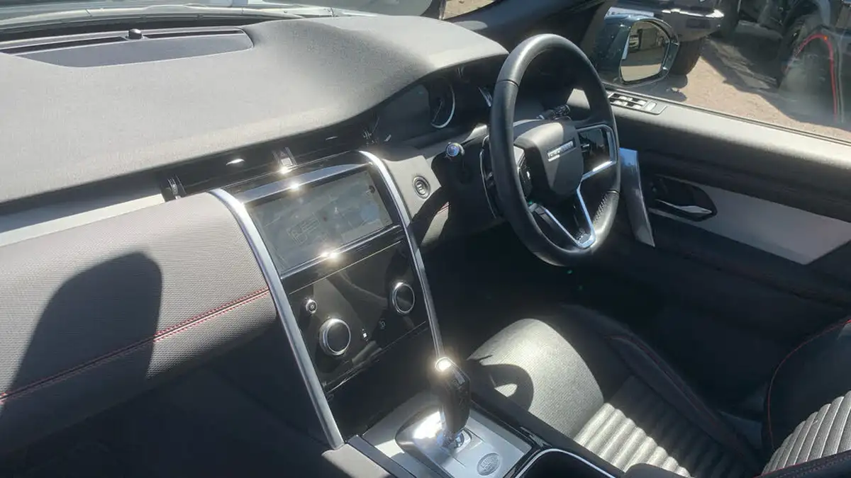 2022-land-rover-discovery-sport-20-d200-urban-edition-big-12