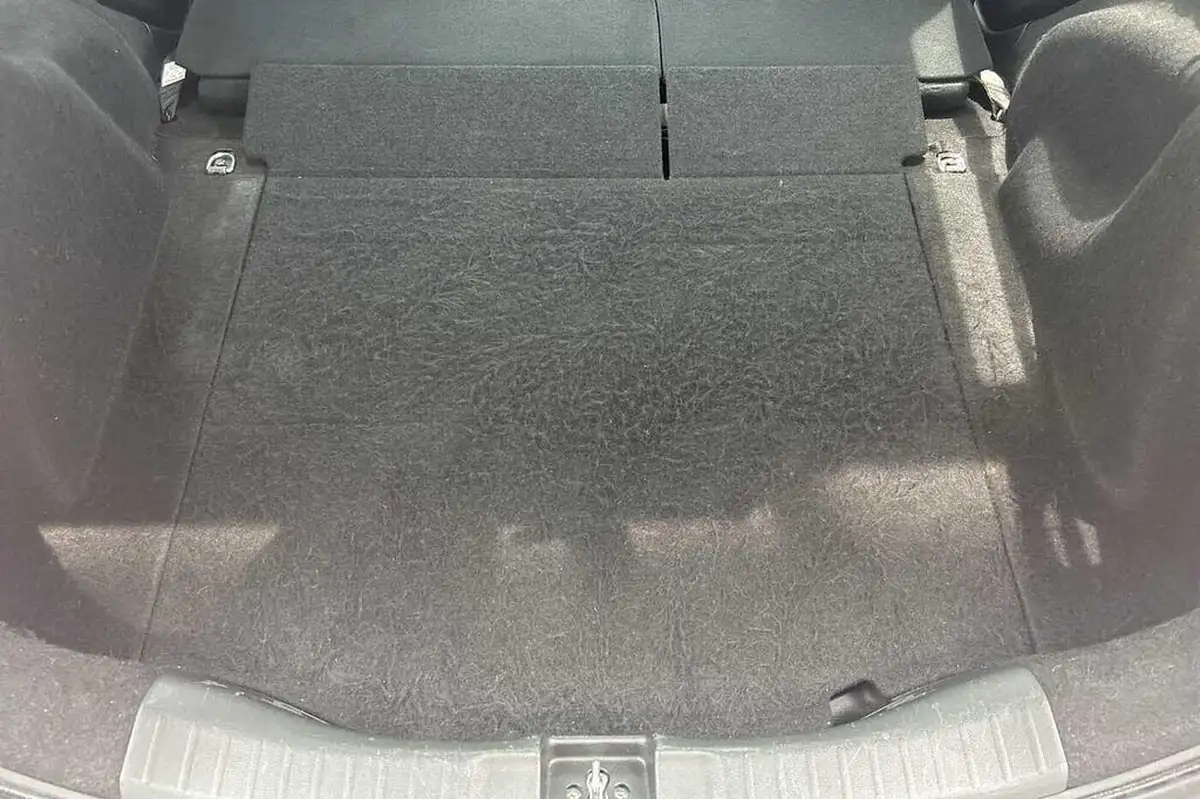 2019-honda-jazz-13-i-vtec-ex-cvt-big-12