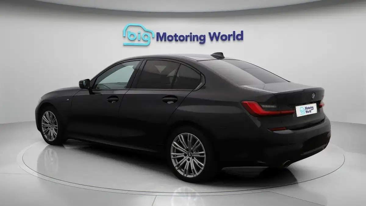 2019-bmw-3-series-20-330e-m-sport-plus-pack-big-5