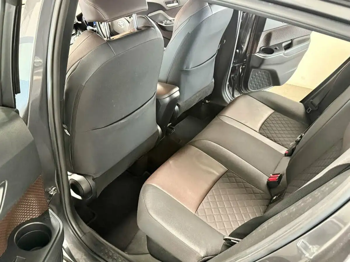 2017-toyota-c-hr-18-vvt-i-excel-big-27