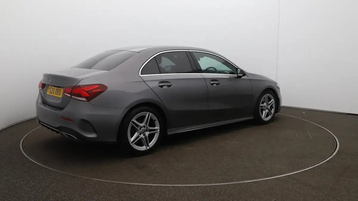 2020-mercedes-benz-a-class-13-a200-amg-line-saloon-4d-7g-dct-big-44