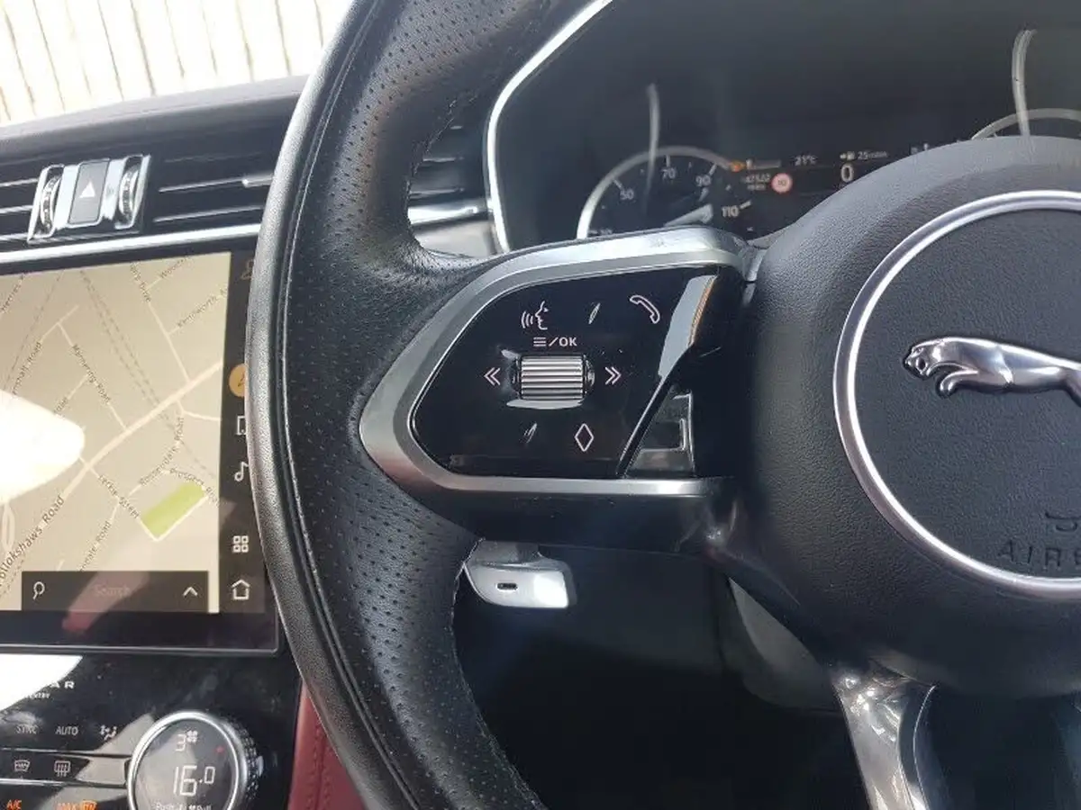 2022-jaguar-f-pace-20-d165-r-dynamic-s-big-16